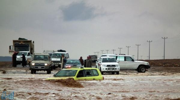 بعد كارثة جدة.. تبوك تغرق والمسؤولون “أبطال” ما بعد الكارثة!